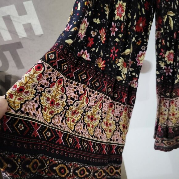 GiGiO Plus Boho Floral Womans Top Sz XL - Picture 3 of 6